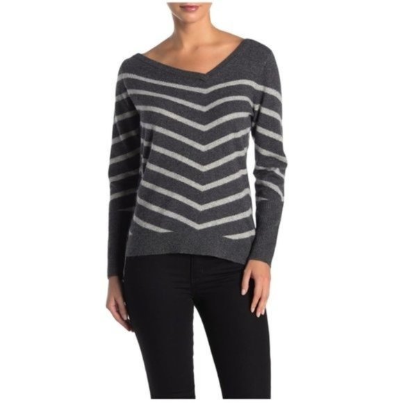 KNYT & LYNK Cashmere V-Neck Chevron Sweater - NWT - Size Small - Picture 1 of 3